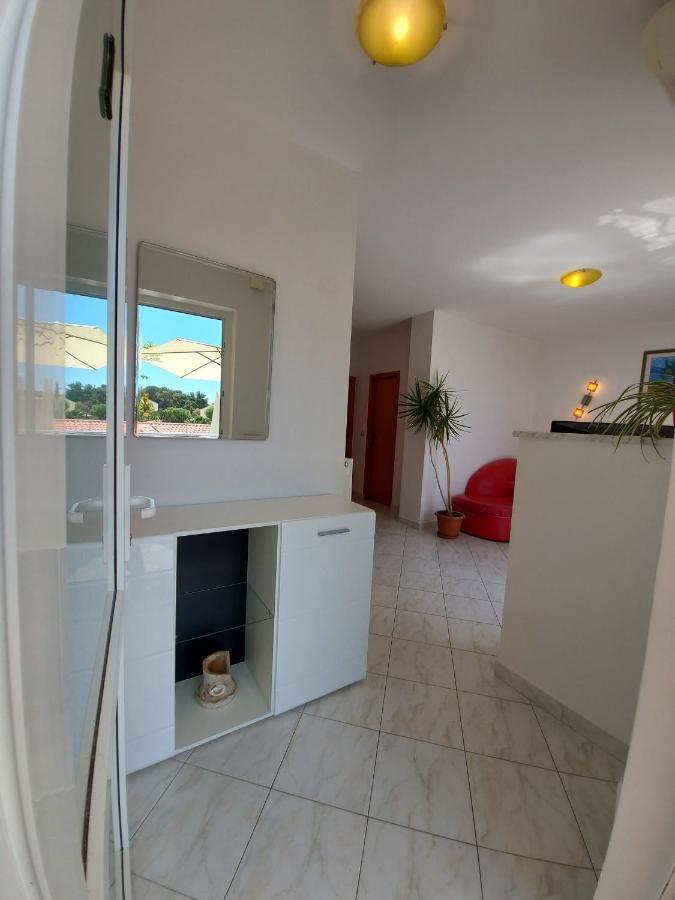 Sea & Honey Apartment Krk Town Exterior photo