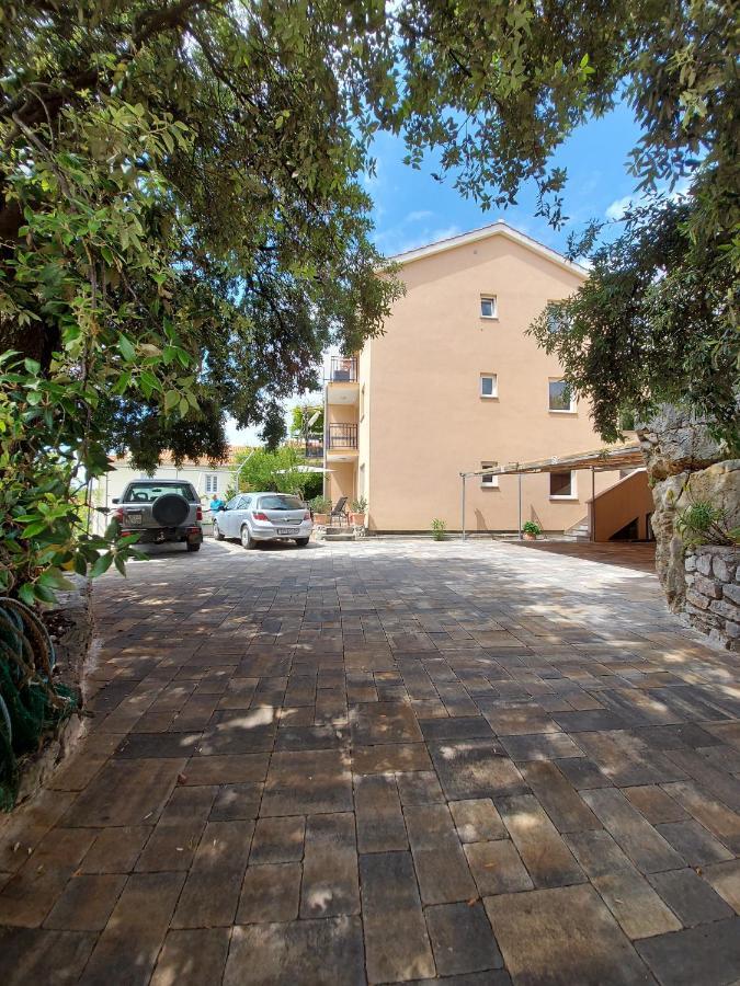 Sea & Honey Apartment Krk Town Exterior photo