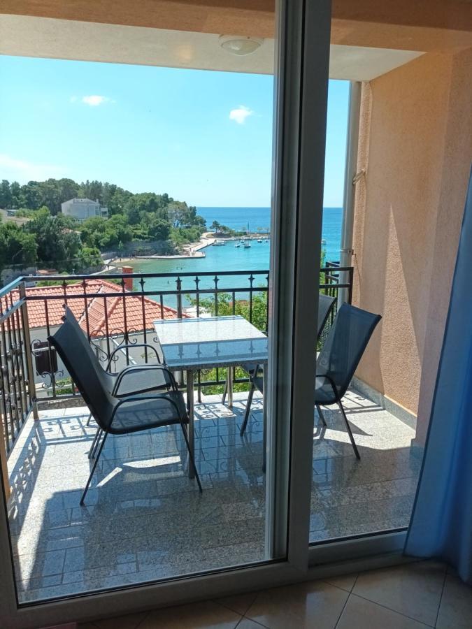 Sea & Honey Apartment Krk Town Exterior photo